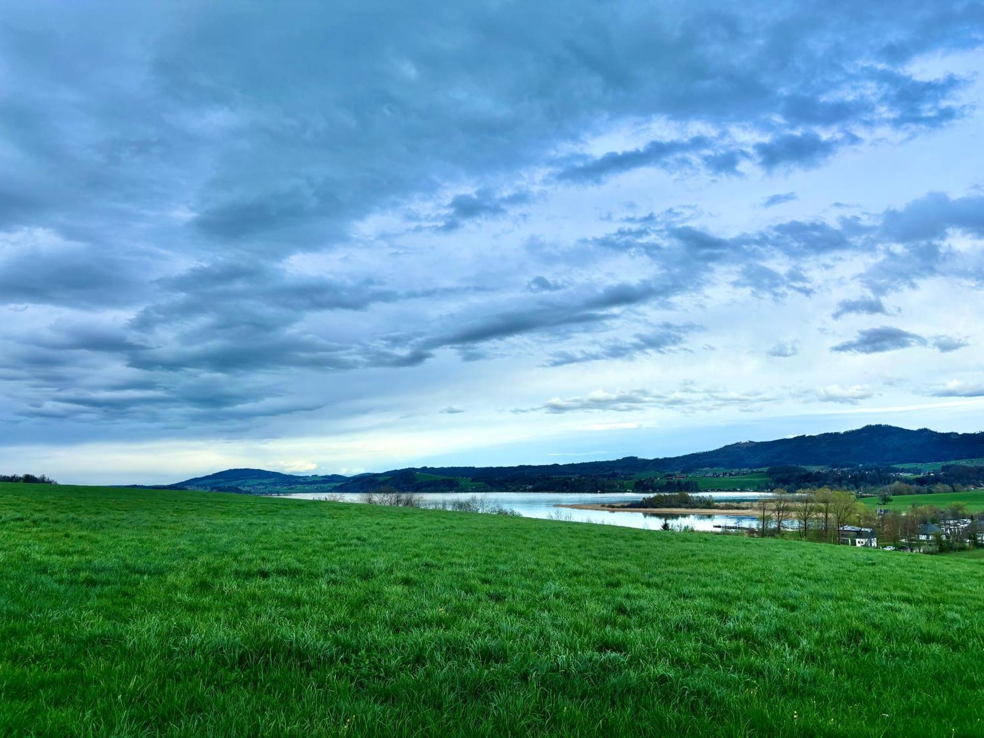 Gaesthaus "Seeblick" Seekirchen am Wallersee Ngoại thất bức ảnh